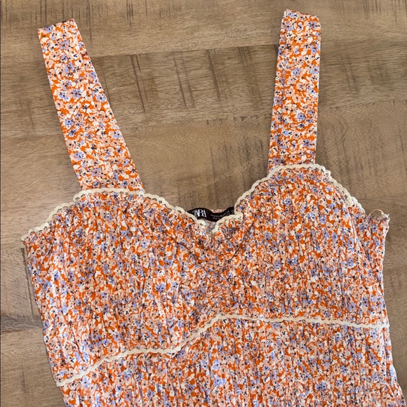 Zara Elasticized Floral Dress Ruched Medium Spring Feminine Vacation Clemson - Picture 5 of 8